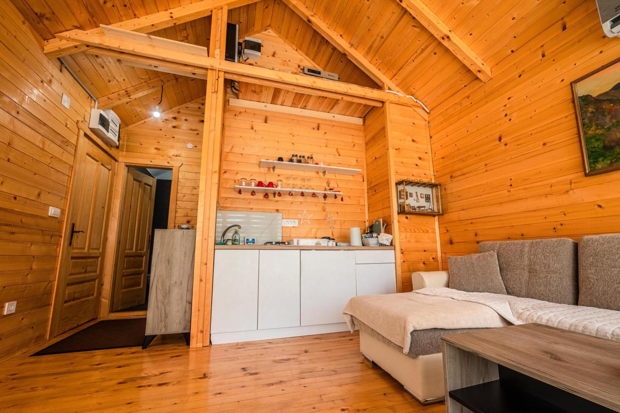 Boljesestre Lake Retreat Golubovci エクステリア 写真